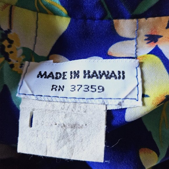 Size XL Vintage 1980s Hawaiian Ruffled Night Gown - Picture 11 of 11